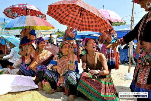 Sapa Tour 3 Days 2 Nights - Bac Ha Market